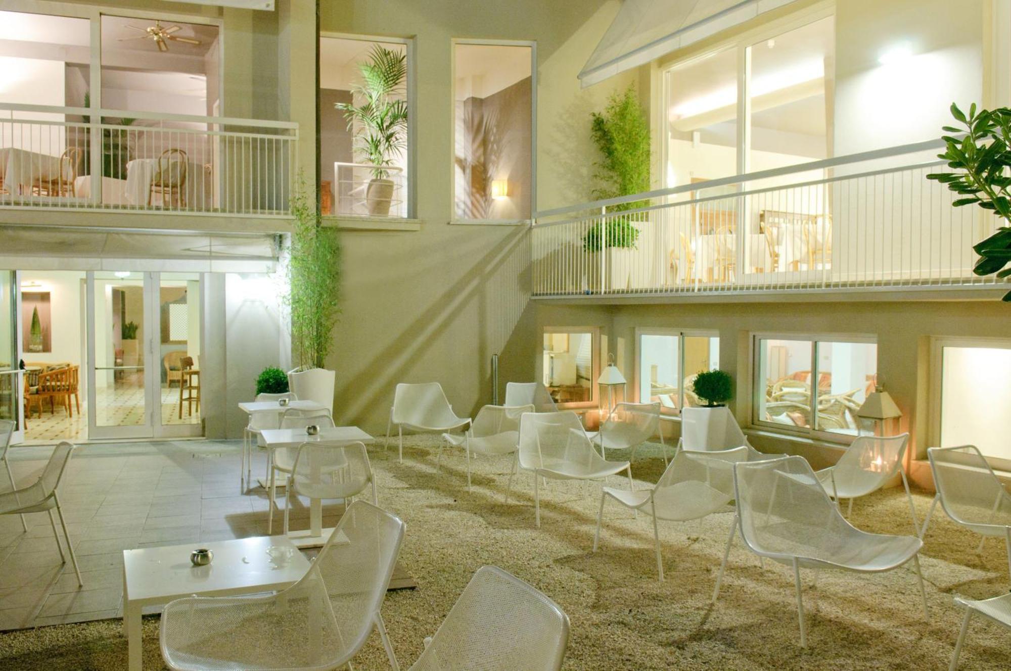 Hotel Trionfal Milano Marittima Eksteriør bilde