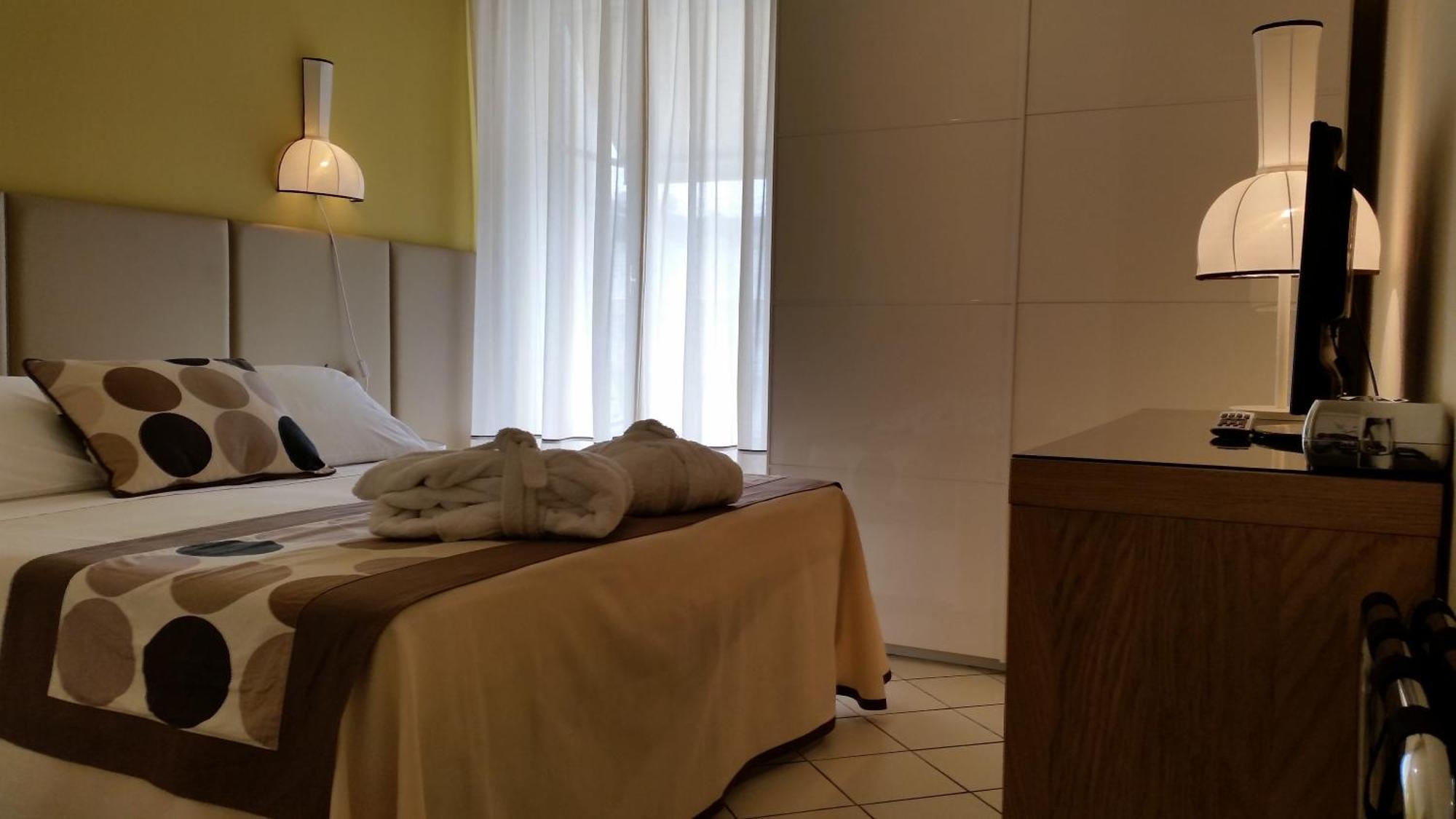 Hotel Trionfal Milano Marittima Eksteriør bilde
