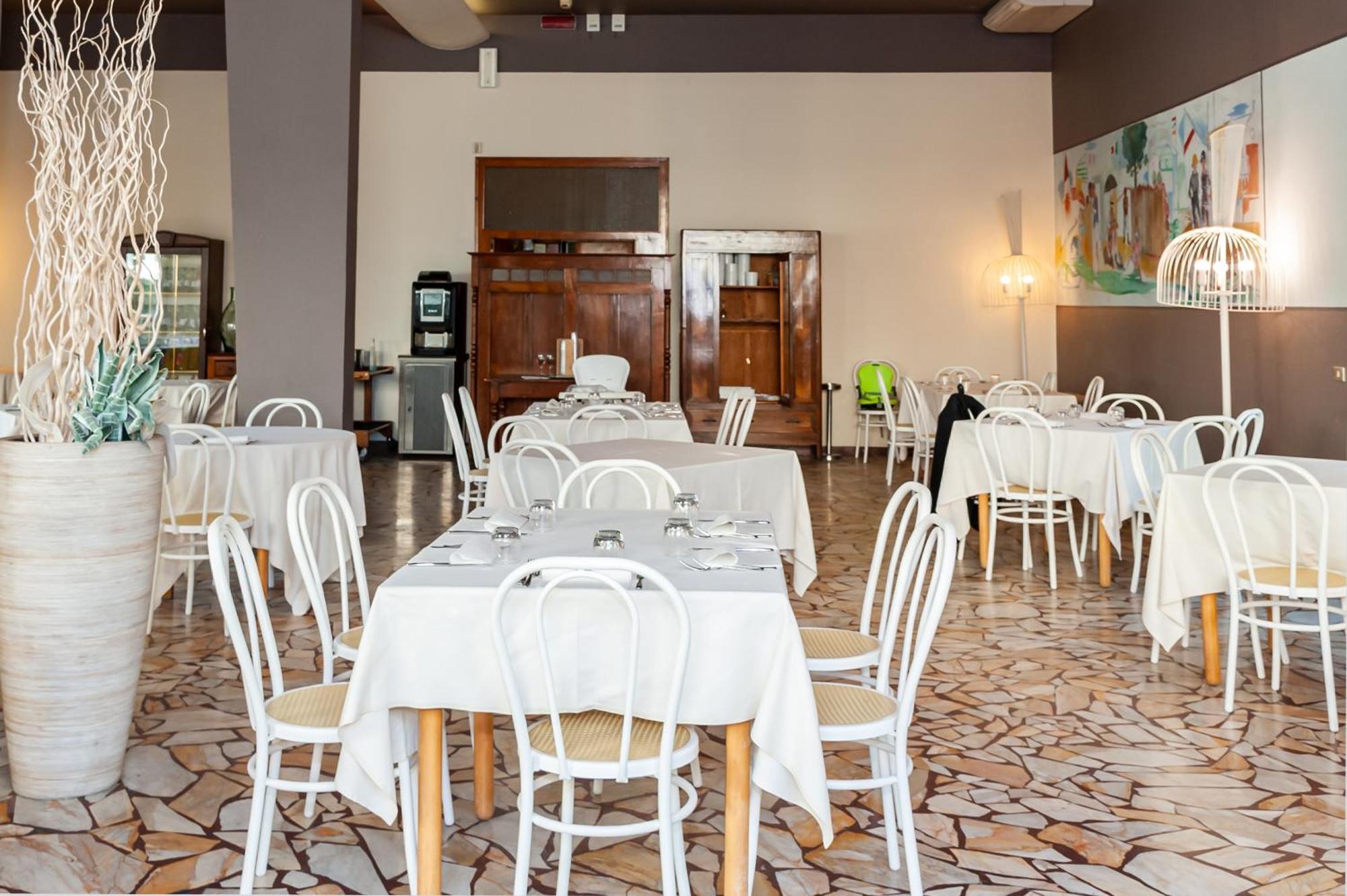 Hotel Trionfal Milano Marittima Eksteriør bilde