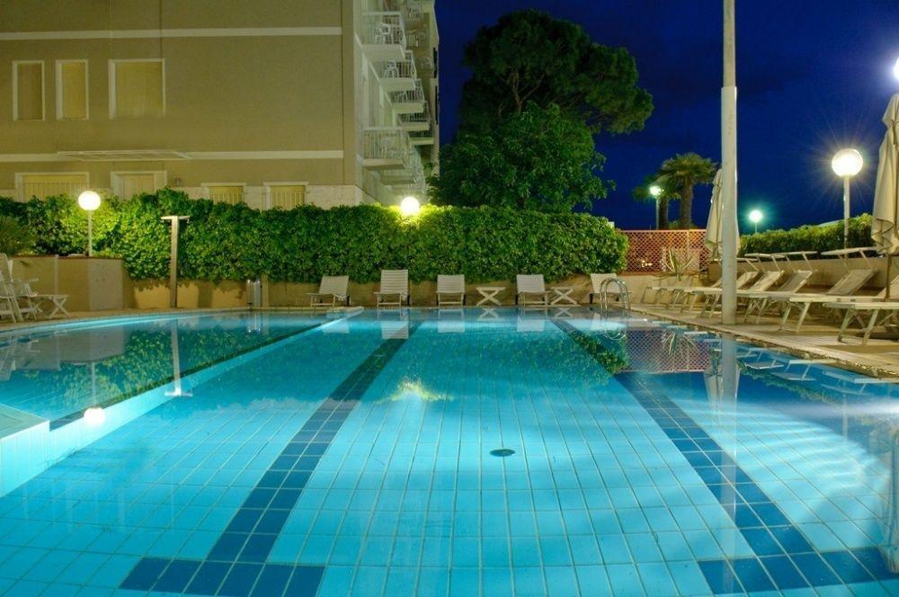 Hotel Trionfal Milano Marittima Eksteriør bilde